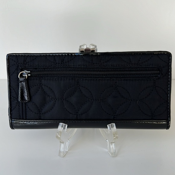 Vera Bradley Microfiber Quilted Silver Tone Clasp Black Bi-fold Clutch Wallet - Picture 2 of 6